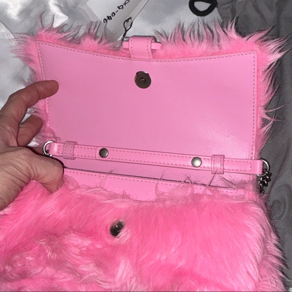 Balenciaga Pink Faux Fur Belt Bag - Picture 4 of 6